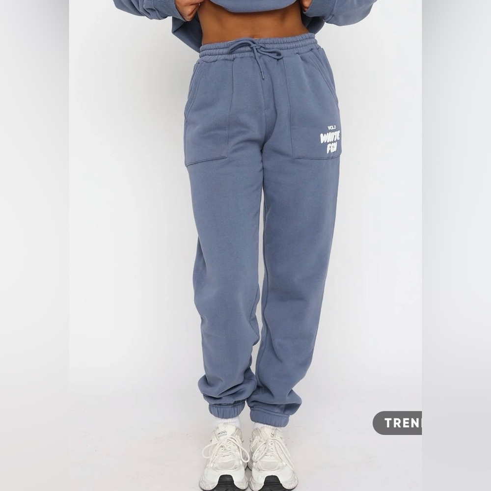 White fox blue sweatpants size L